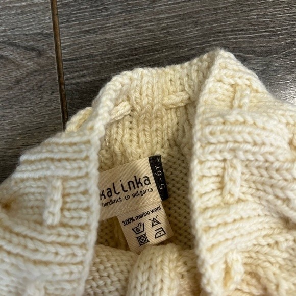 Kalinka Knits Girls Natural Ivory Hand Knit Merino Wool Pleated Skirt - Picture 4 of 5